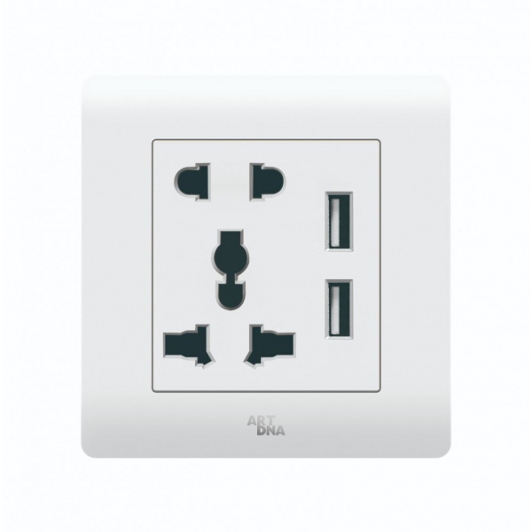 universal_socket_3_4a_usb_charger_white